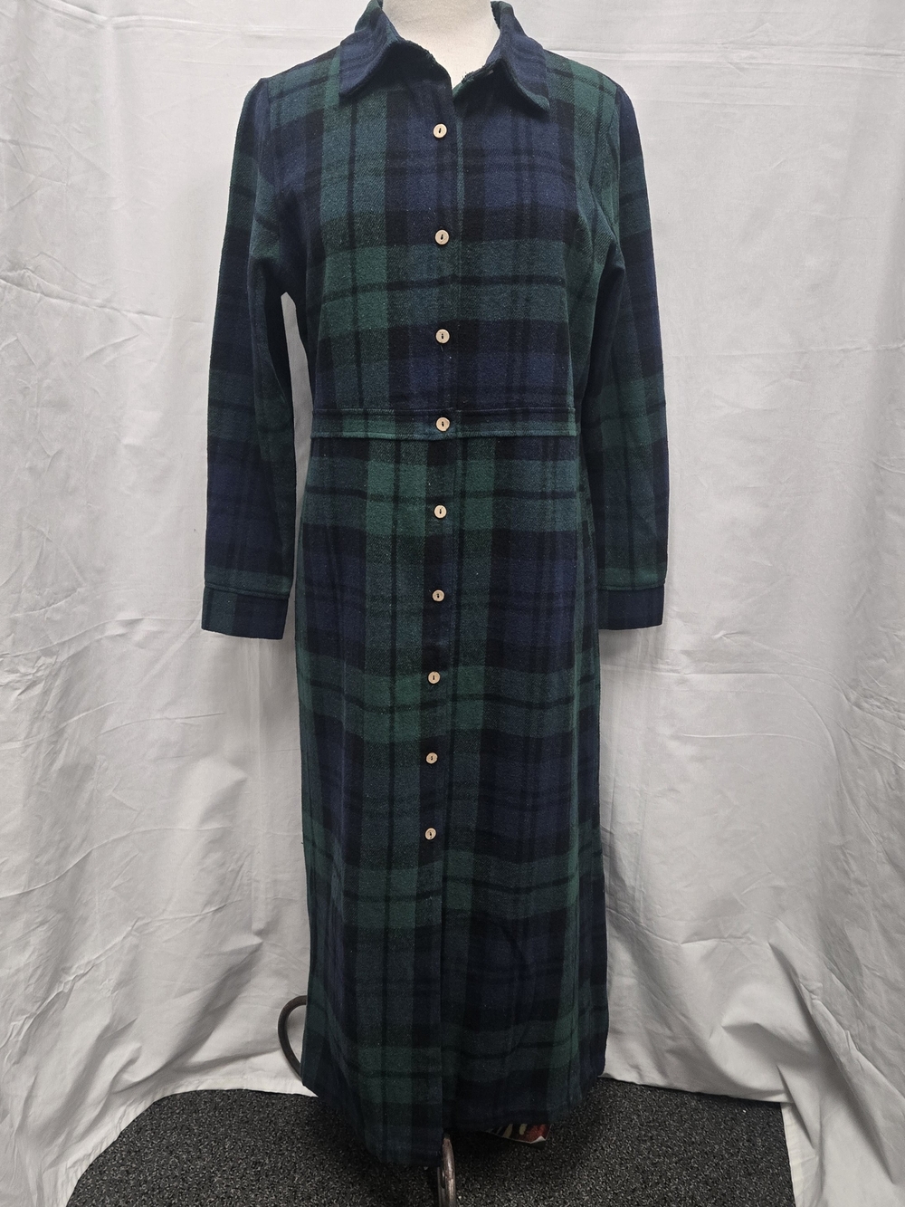 Coco + Carmen Green & Navy Plaid Maxi Dress